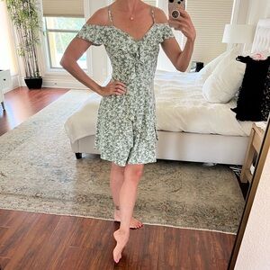 Feminine flattering dress